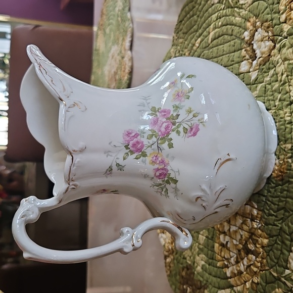 Floral Milk Pitcher w Pink Floral Accents Gold Details ANCHOR Pottery Collect. - Picture 4 of 10